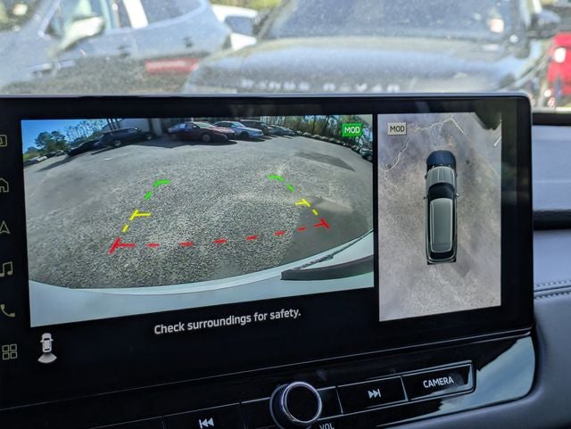 2025 Mitsubishi Outlander Base