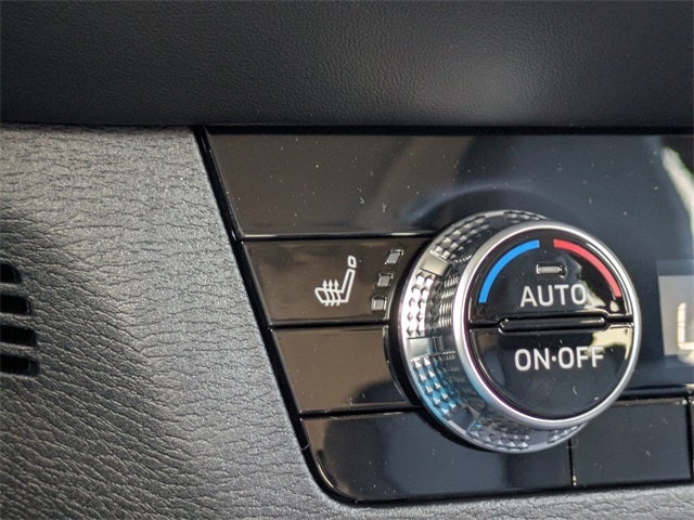 2026 Mitsubishi Outlander Base