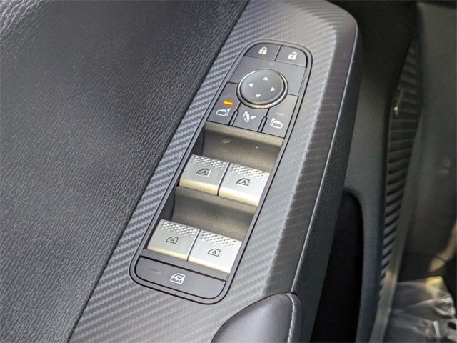 2026 Mitsubishi Outlander Base