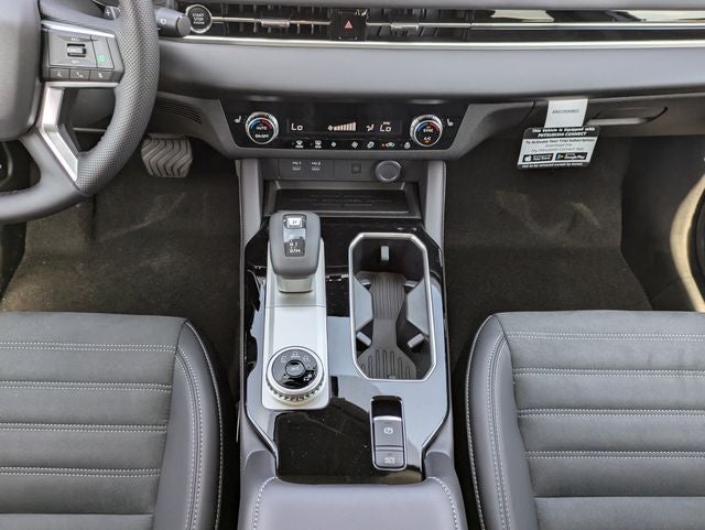 2026 Mitsubishi Outlander Base