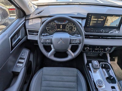 2026 Mitsubishi Outlander Trail Edition