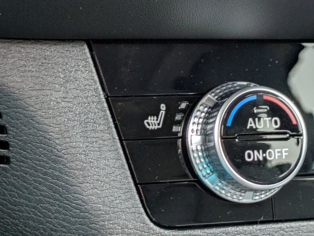 2026 Mitsubishi Outlander Base