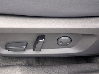 2026 Mitsubishi Outlander Base