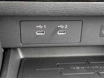 2026 Mitsubishi Outlander Base