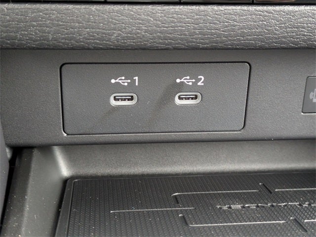 2026 Mitsubishi Outlander Base