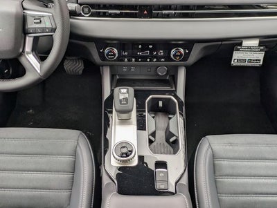 2026 Mitsubishi Outlander Base