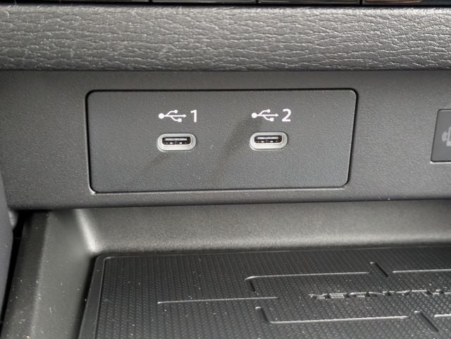 2026 Mitsubishi Outlander Base