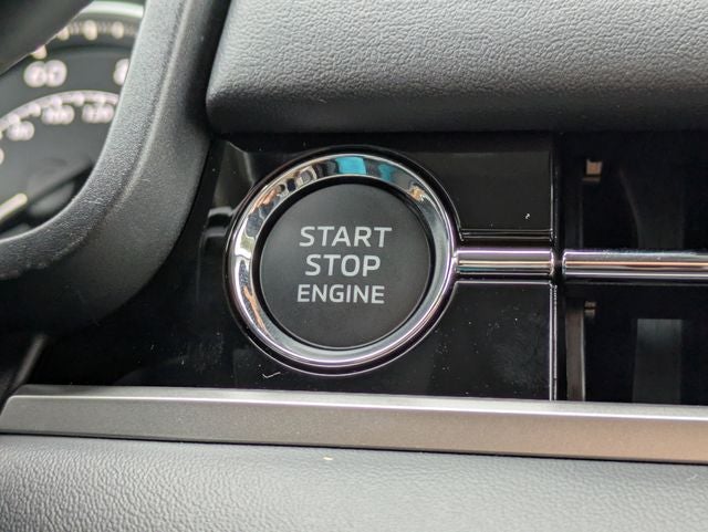 2026 Mitsubishi Outlander Base