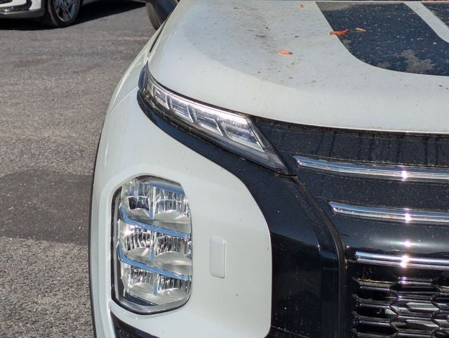 2026 Mitsubishi Outlander Base