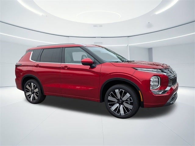 2025 Mitsubishi Outlander Base