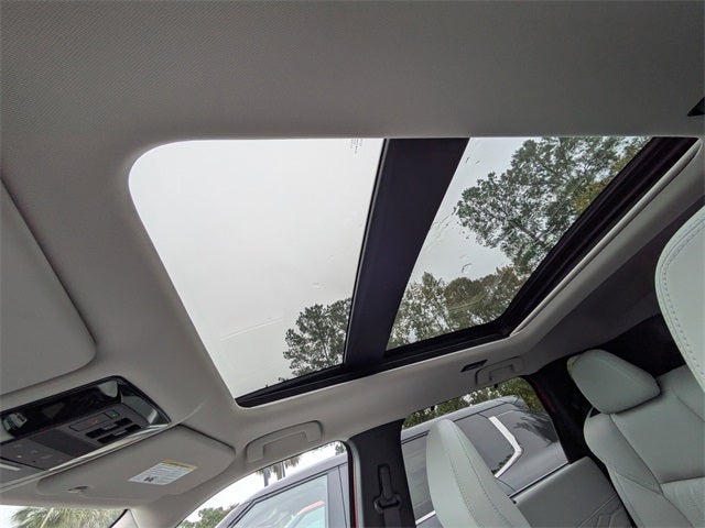 2025 Mitsubishi Outlander Base