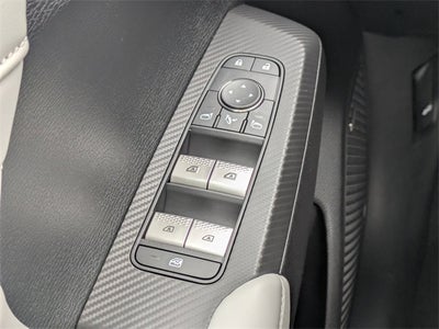 2025 Mitsubishi Outlander Base