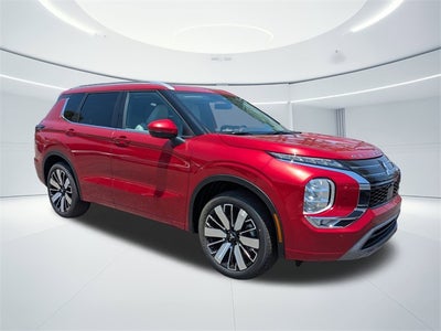 2025 Mitsubishi Outlander SEL