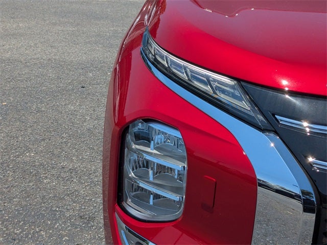 2025 Mitsubishi Outlander SEL