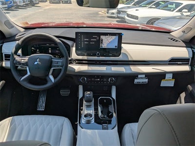 2025 Mitsubishi Outlander SEL