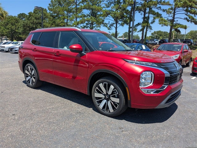 2025 Mitsubishi Outlander SEL