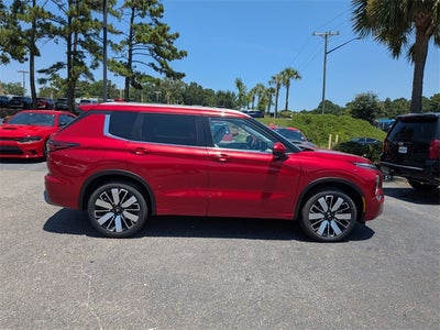 2025 Mitsubishi Outlander SEL
