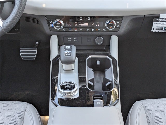 2025 Mitsubishi Outlander Platinum Edition