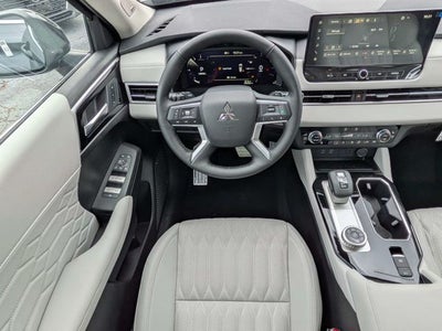 2026 Mitsubishi Outlander SEL