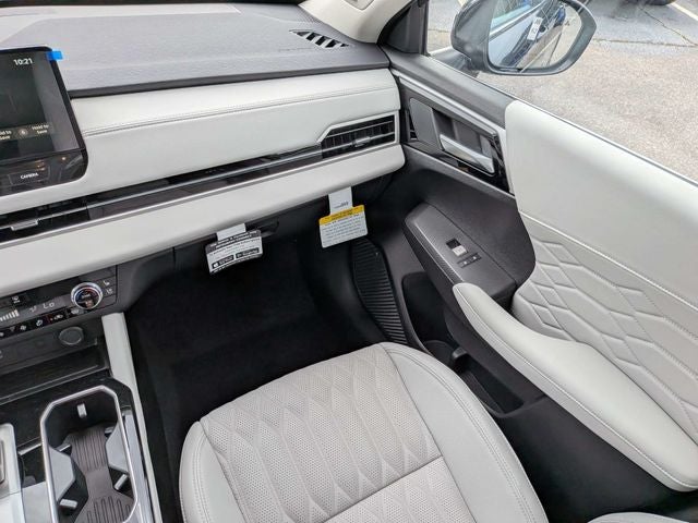 2026 Mitsubishi Outlander SEL