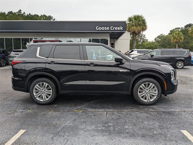 2025 Mitsubishi Outlander PHEV Base