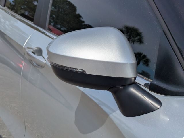 2025 Mitsubishi Outlander PHEV Base