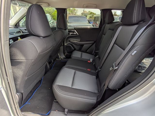 2025 Mitsubishi Outlander PHEV Base