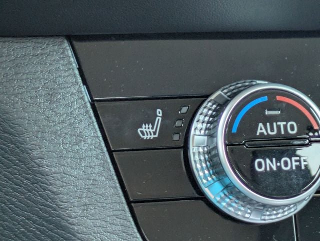 2025 Mitsubishi Outlander PHEV Base