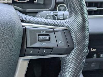 2025 Mitsubishi Outlander PHEV Base