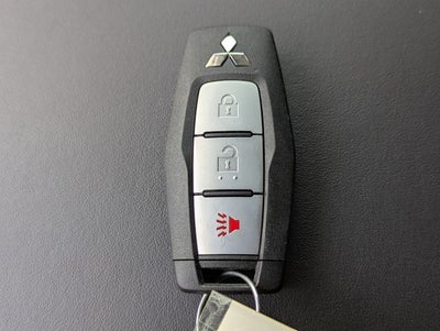 2025 Mitsubishi Outlander PHEV Base