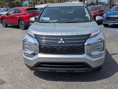 2025 Mitsubishi Outlander PHEV Base
