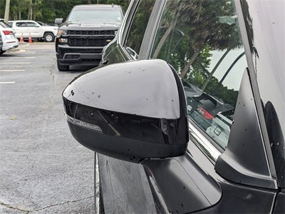 2025 Mitsubishi Outlander PHEV Base