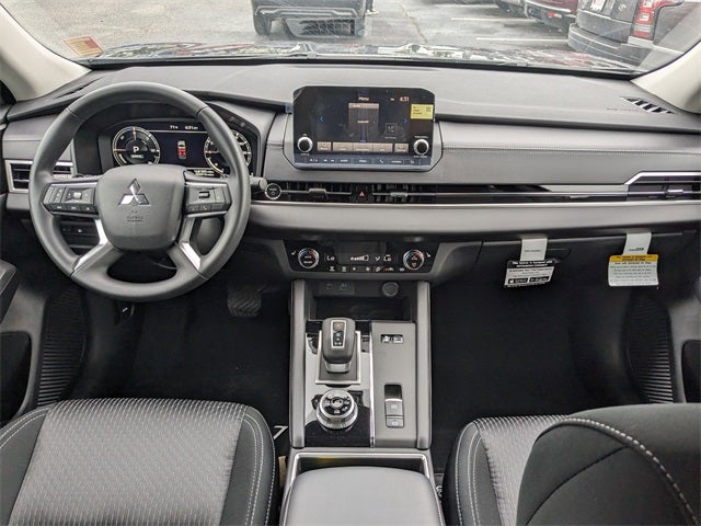 2025 Mitsubishi Outlander PHEV Base