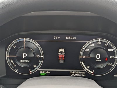 2025 Mitsubishi Outlander PHEV Base