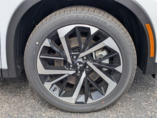 2025 Mitsubishi Outlander PHEV SE