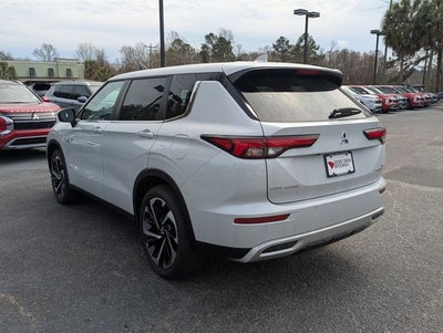 2025 Mitsubishi Outlander PHEV SE
