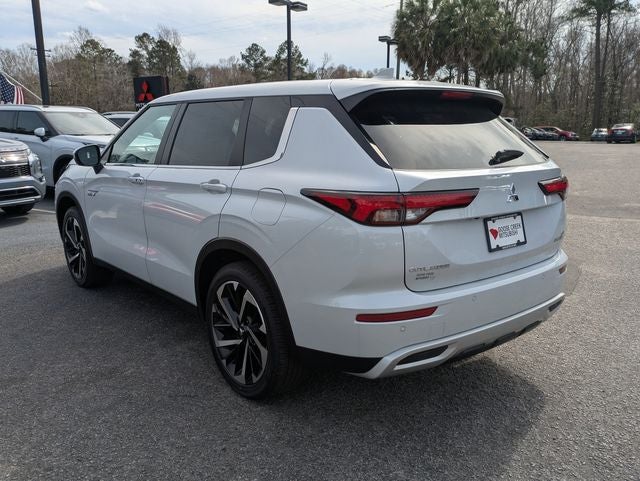 2025 Mitsubishi Outlander PHEV SE