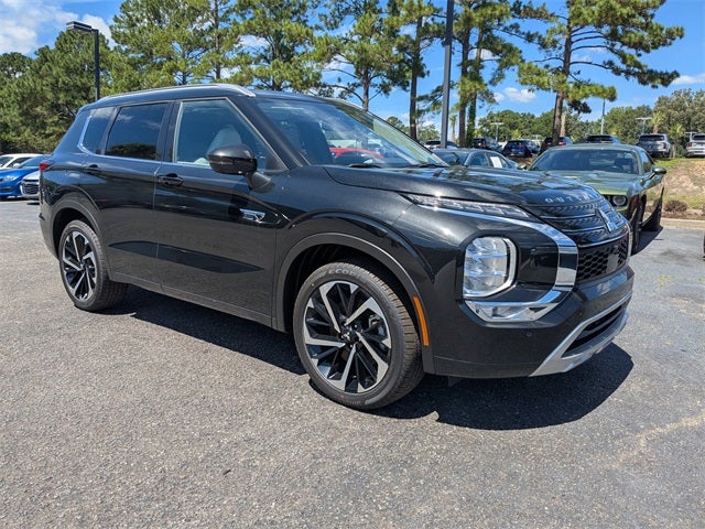 2025 Mitsubishi Outlander PHEV Base