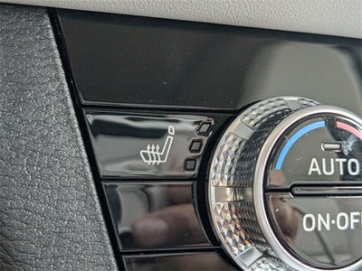 2025 Mitsubishi Outlander PHEV Base