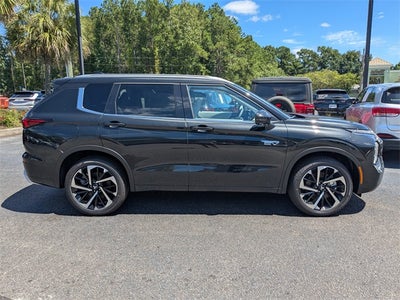 2025 Mitsubishi Outlander PHEV Base
