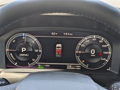 2025 Mitsubishi Outlander PHEV Base