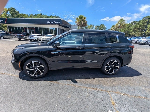 2025 Mitsubishi Outlander PHEV Base