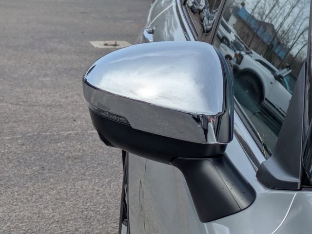 2025 Mitsubishi Outlander PHEV Base