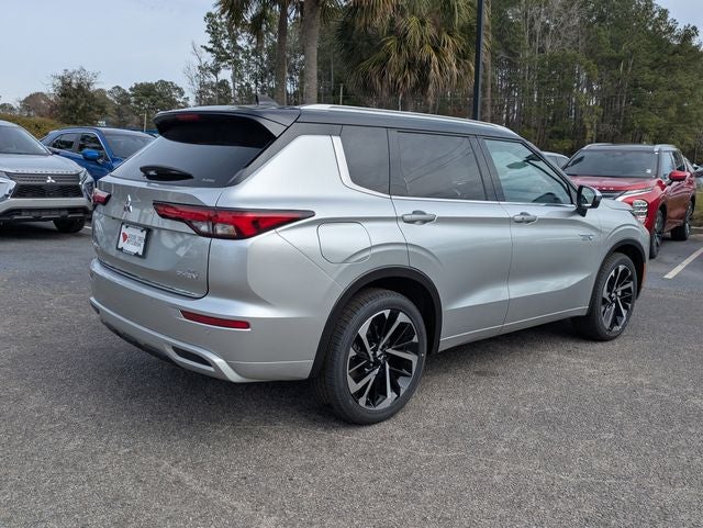 2025 Mitsubishi Outlander PHEV Base