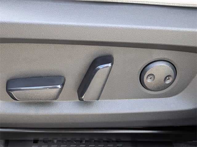 2025 Mitsubishi Outlander PHEV SEL Platinum Edition