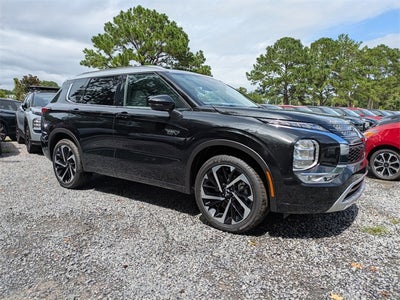 2025 Mitsubishi Outlander PHEV SEL Platinum Edition