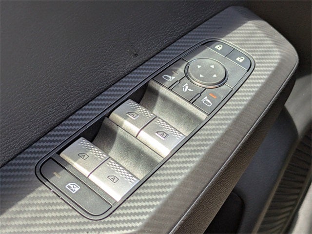 2025 Mitsubishi Outlander PHEV SEL Platinum Edition