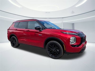 2025 Mitsubishi Outlander PHEV Base