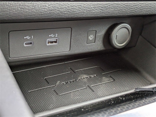 2025 Mitsubishi Outlander PHEV Base