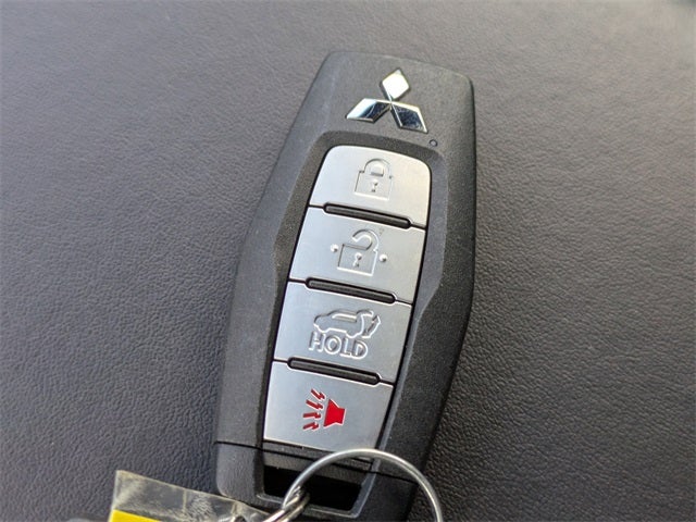 2025 Mitsubishi Outlander PHEV Base